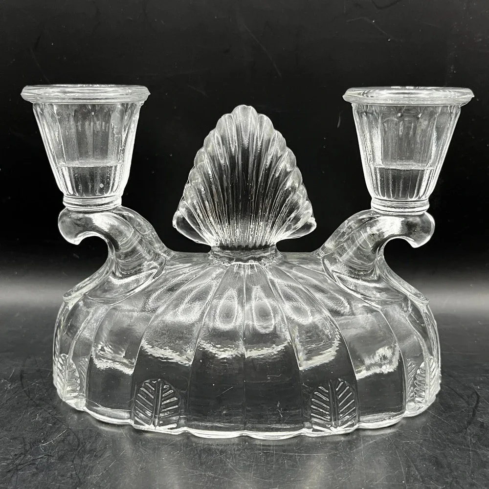 Vtg Set of 2 LE Smith Glass Clam Shell Dbl‎ Candlestick Holder 4.25